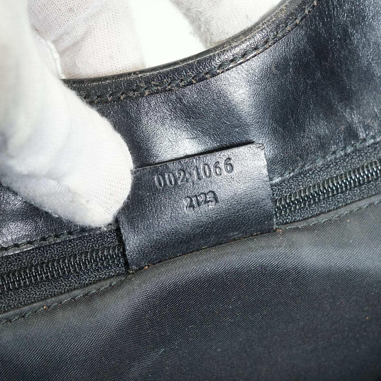 Vintage GG Canvas Jackie Shoulder Bag