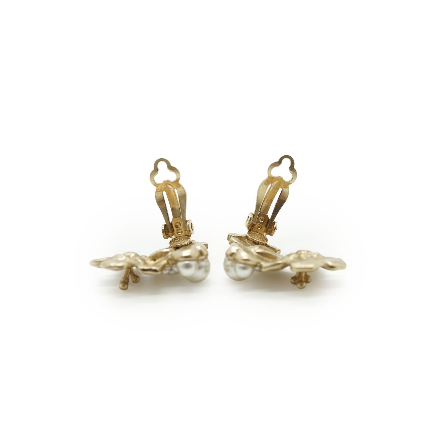 CC Camellia Flower Faux Pearl Clip-on Earrings GP