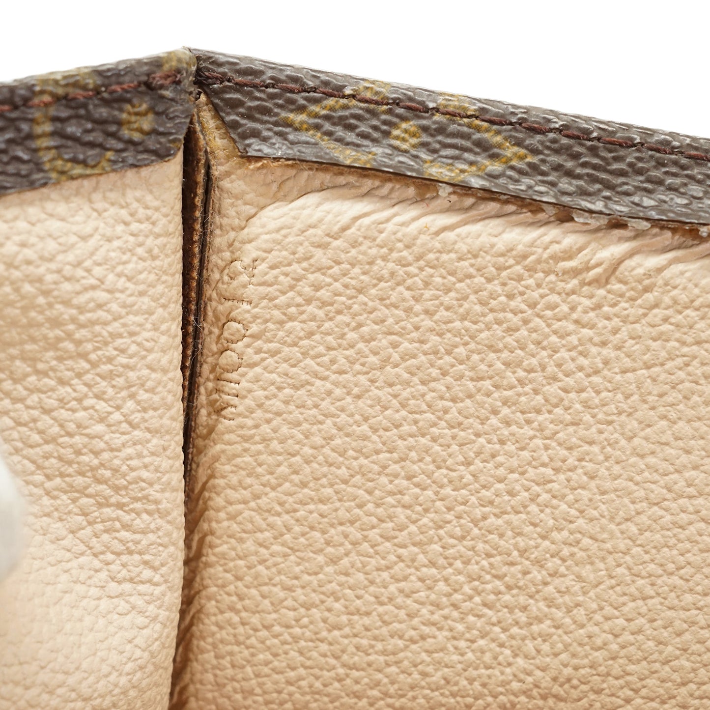 Monogram Sac Plat