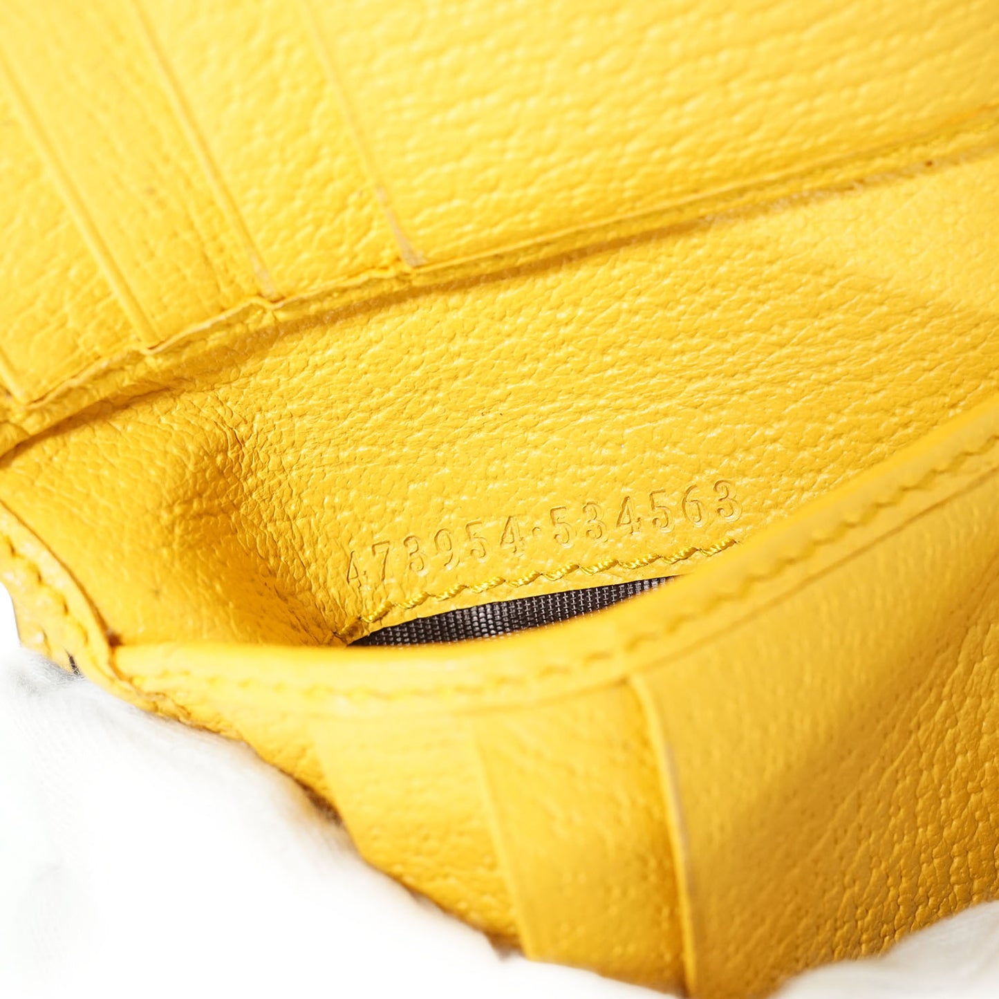 Neo Vintage GG Supreme Coated Canvas Bifold Wallet