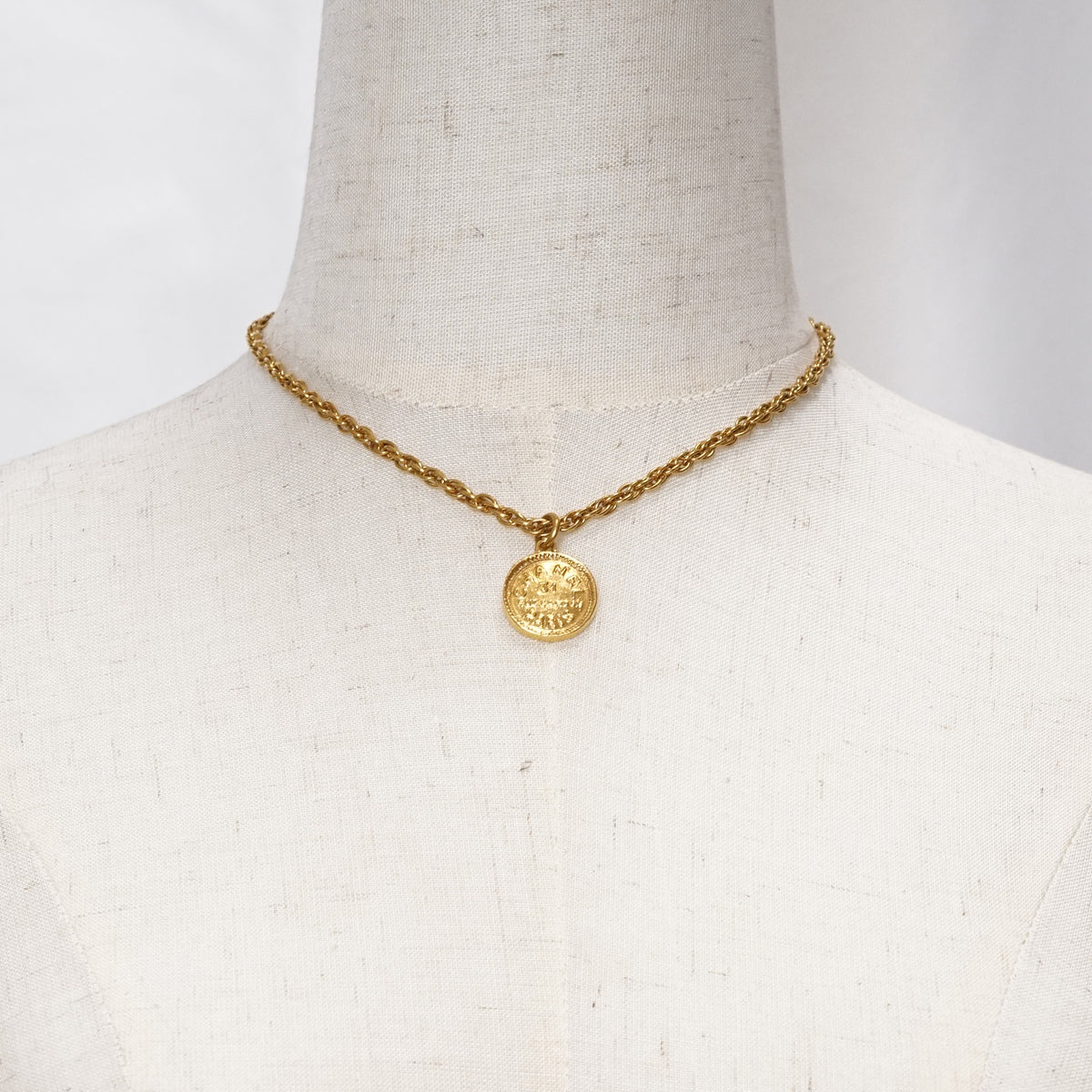 Vintage 31 Rue Cambon Paris Choker Necklace GP