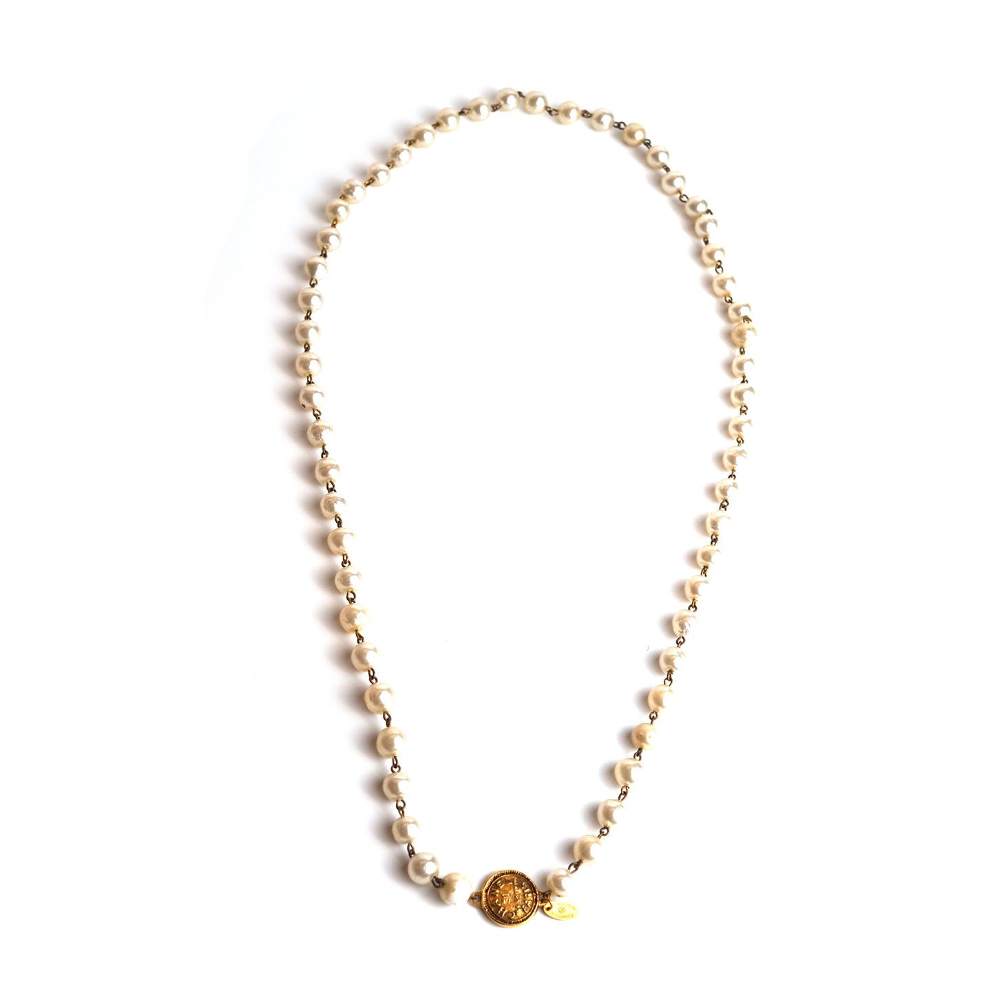 Artificial Pearl Necklace