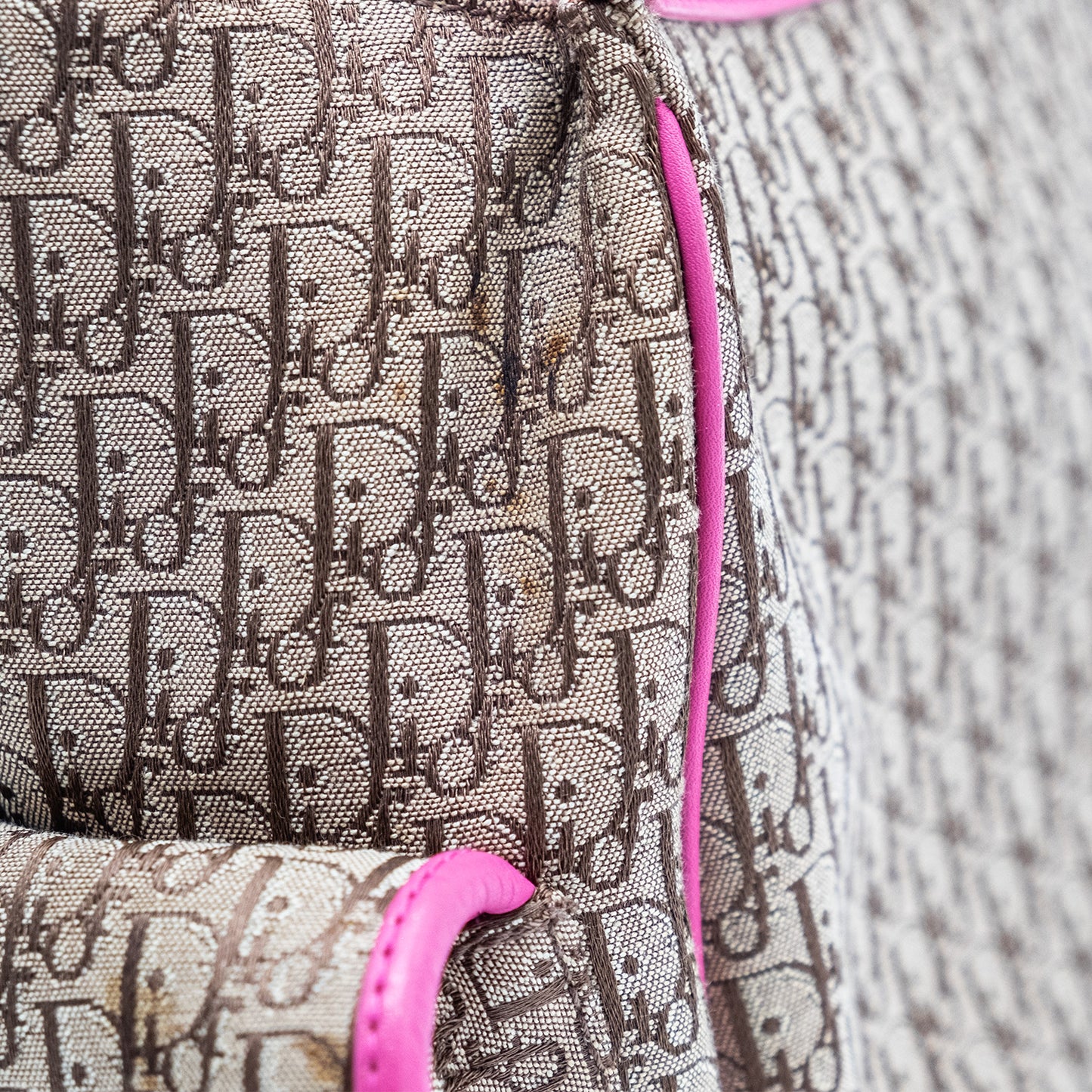 Trotter Street Tote Bag