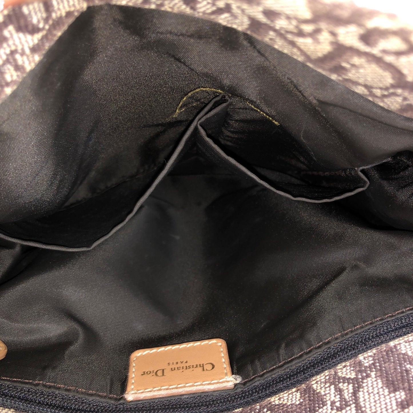 Vertical Trotter Tote