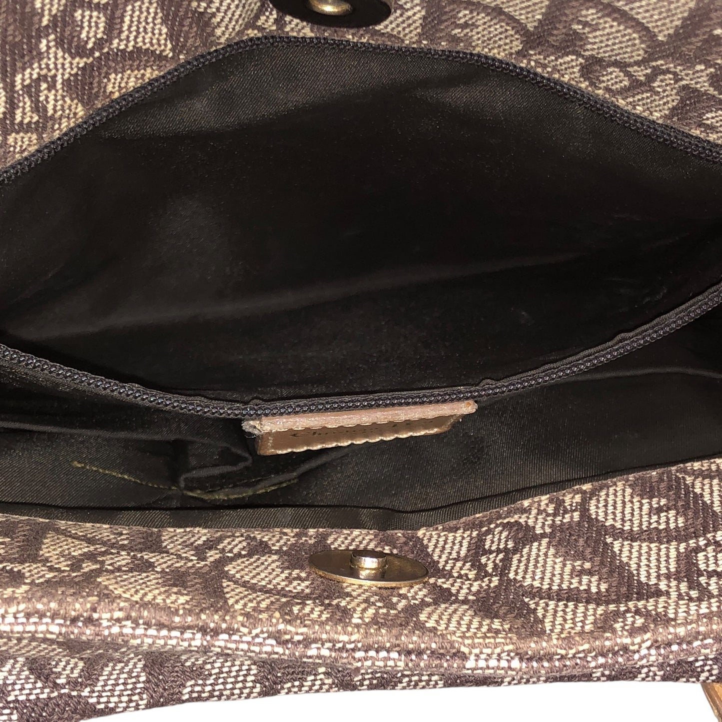 Vertical Trotter Tote