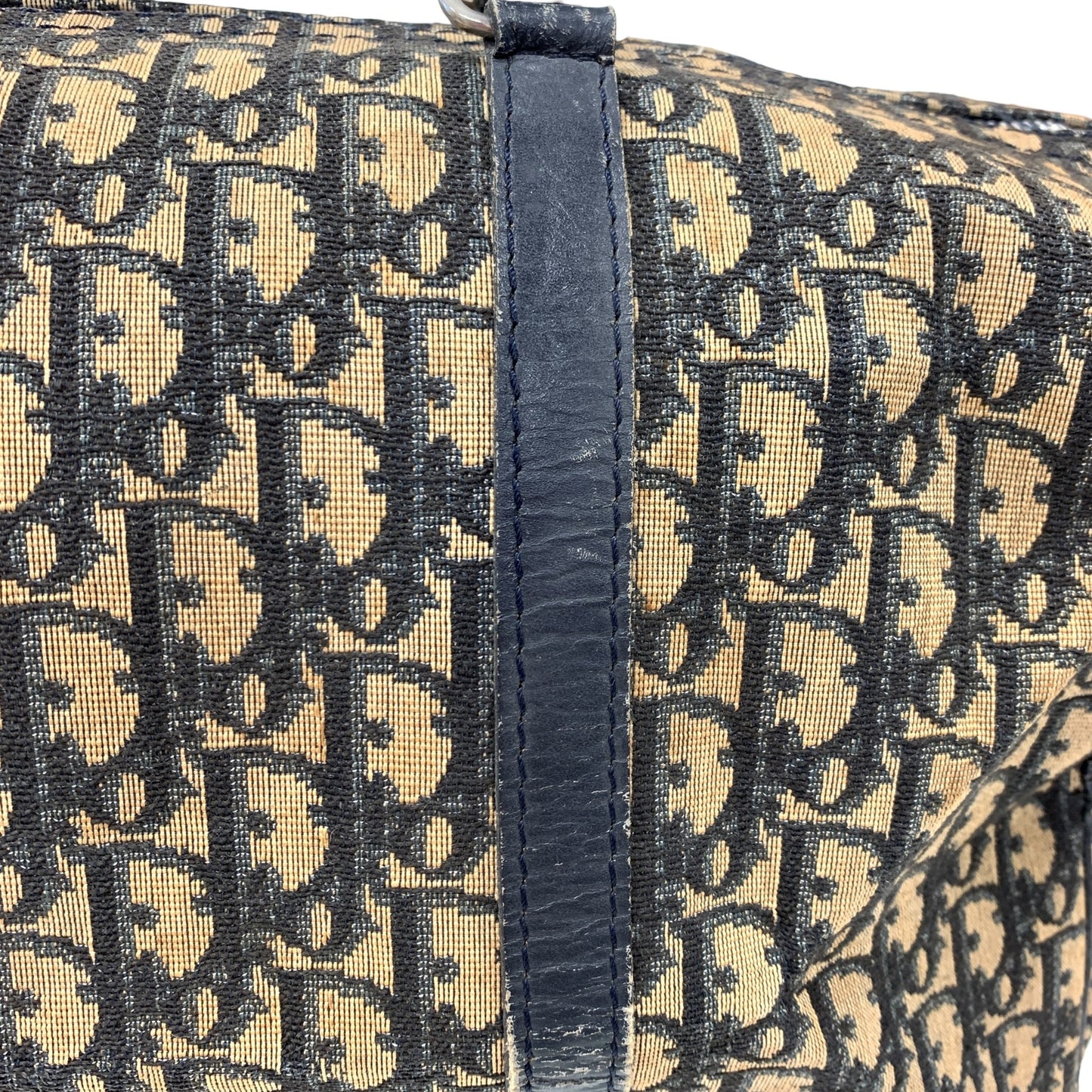 Trotter Boston Bag