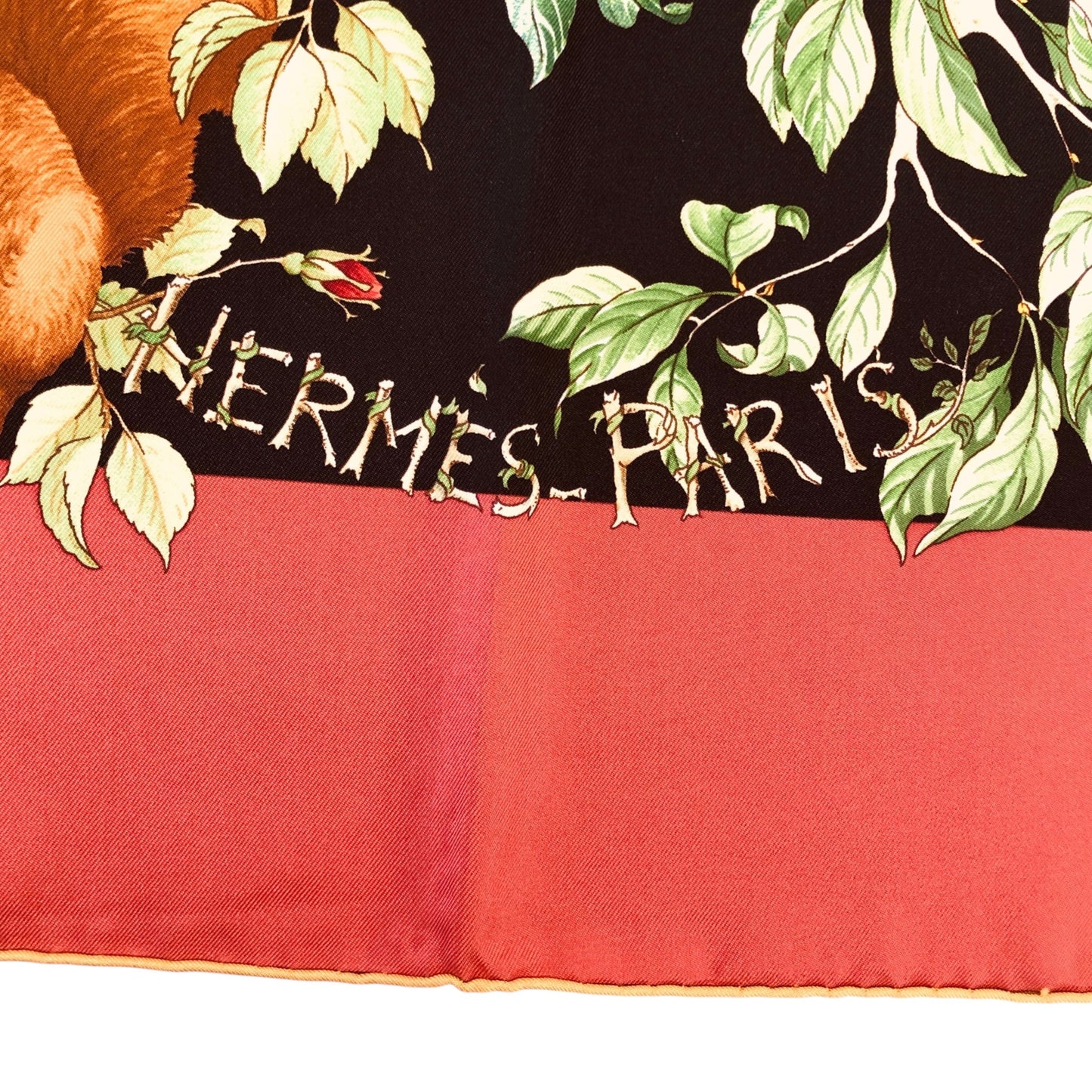 Au Coeur des Bois Silk Carre 90