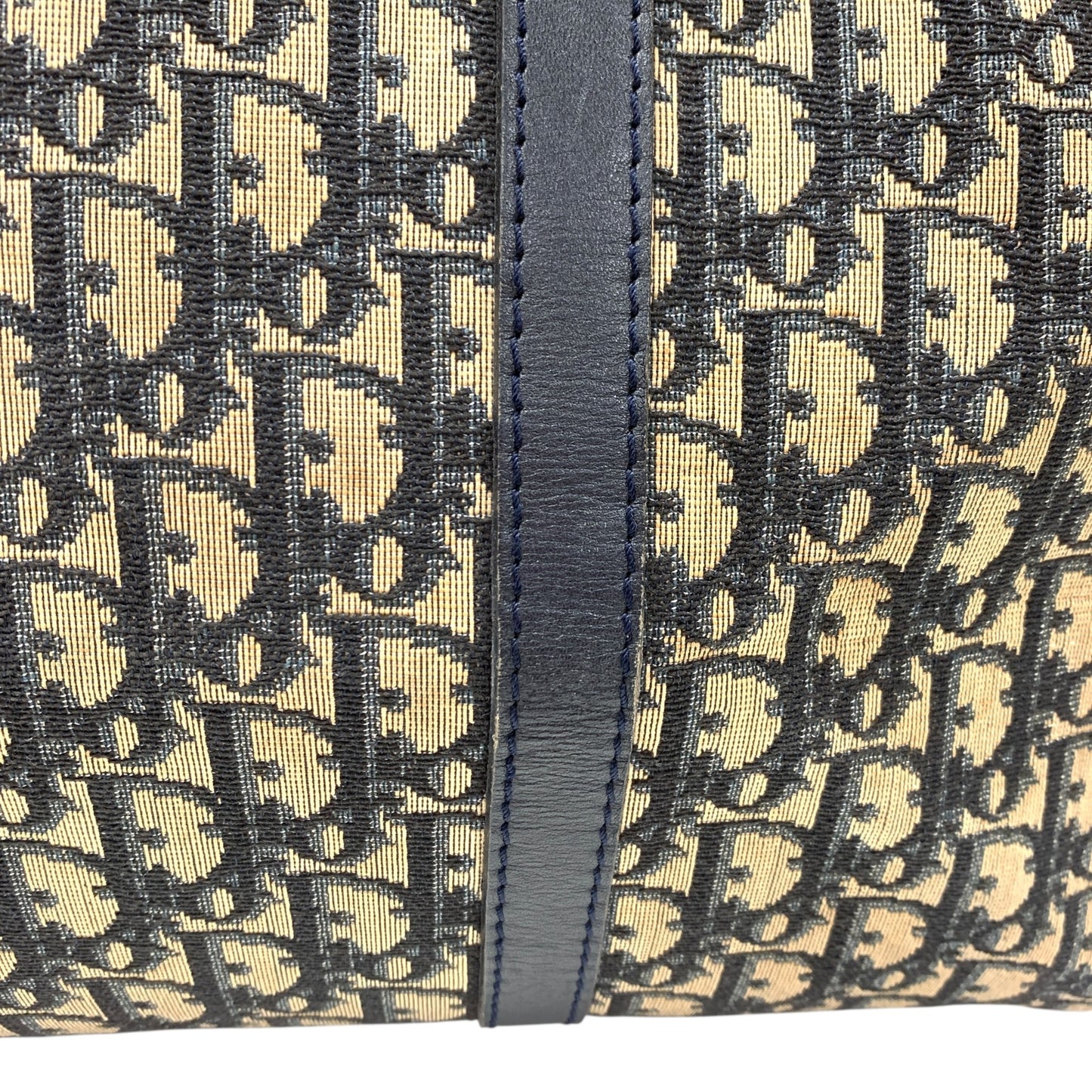 Trotter Boston Bag