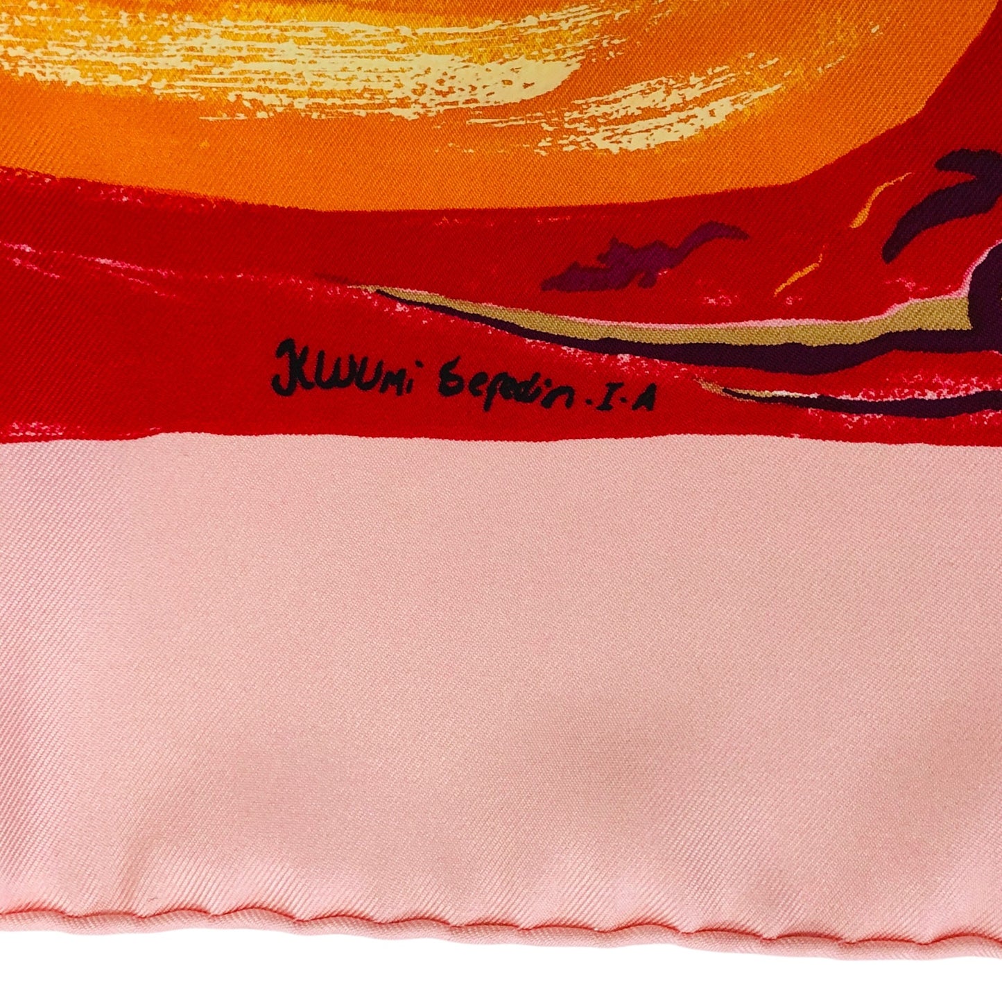 Smiles in Third Millenary Silk Carre 90