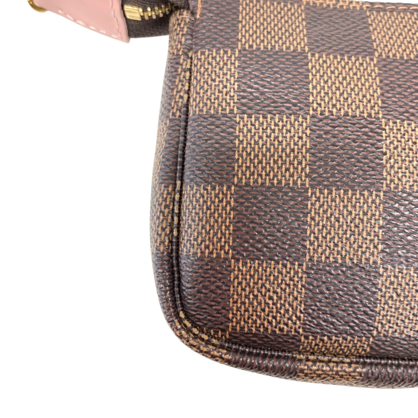 Damier Ebene Illustre Vivienne Mini Chain Pochette Accessoires