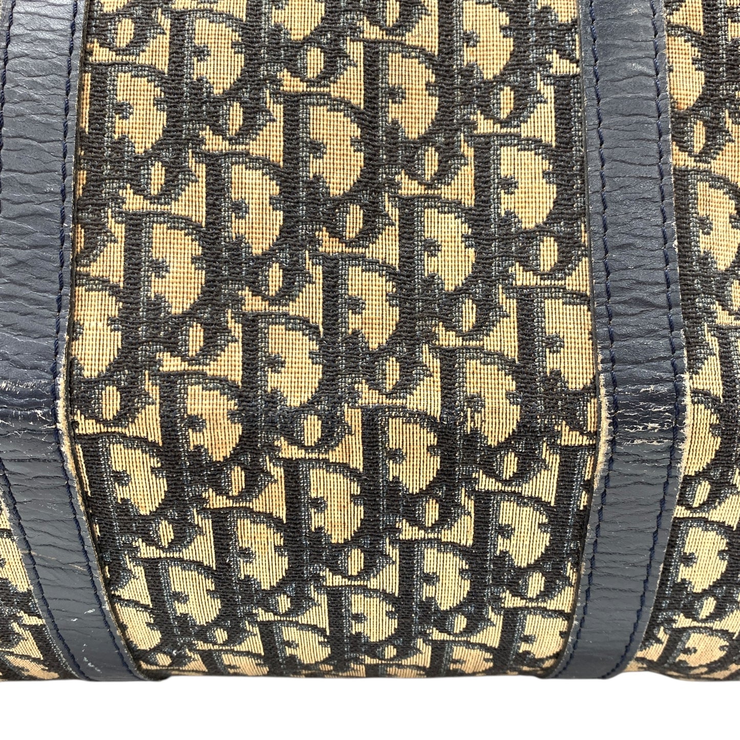 Trotter Boston Bag