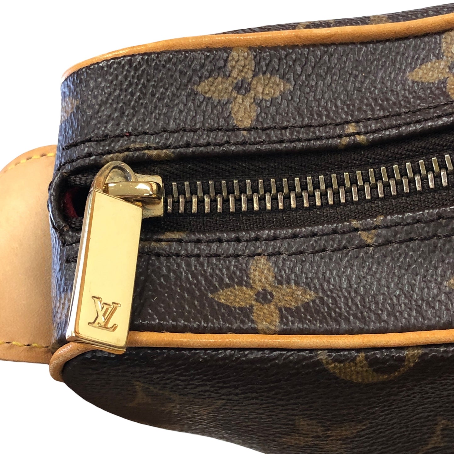 Monogram Croissant MM
