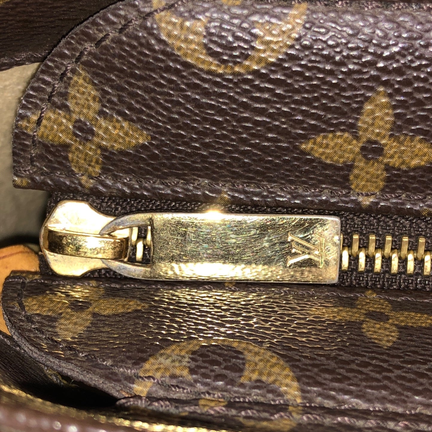 Monogram Luco
