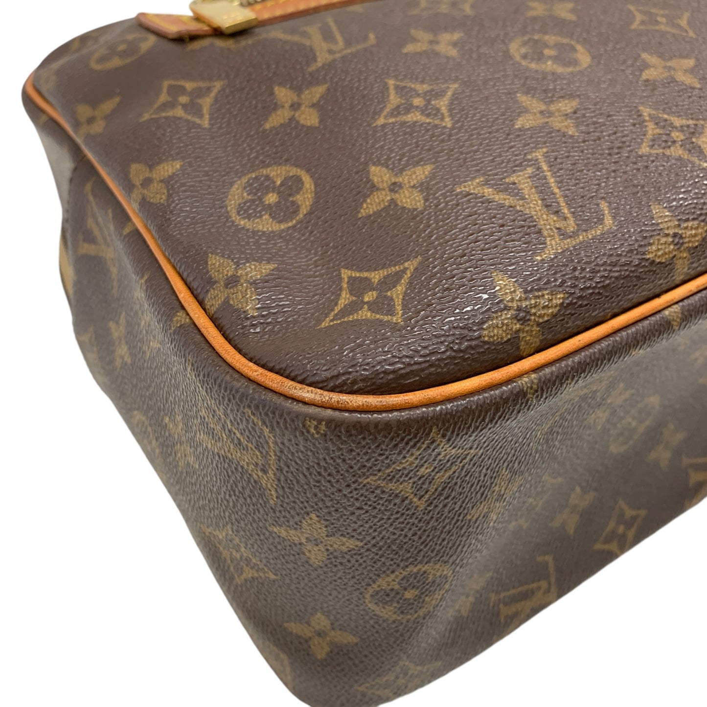 Monogram Cite GM