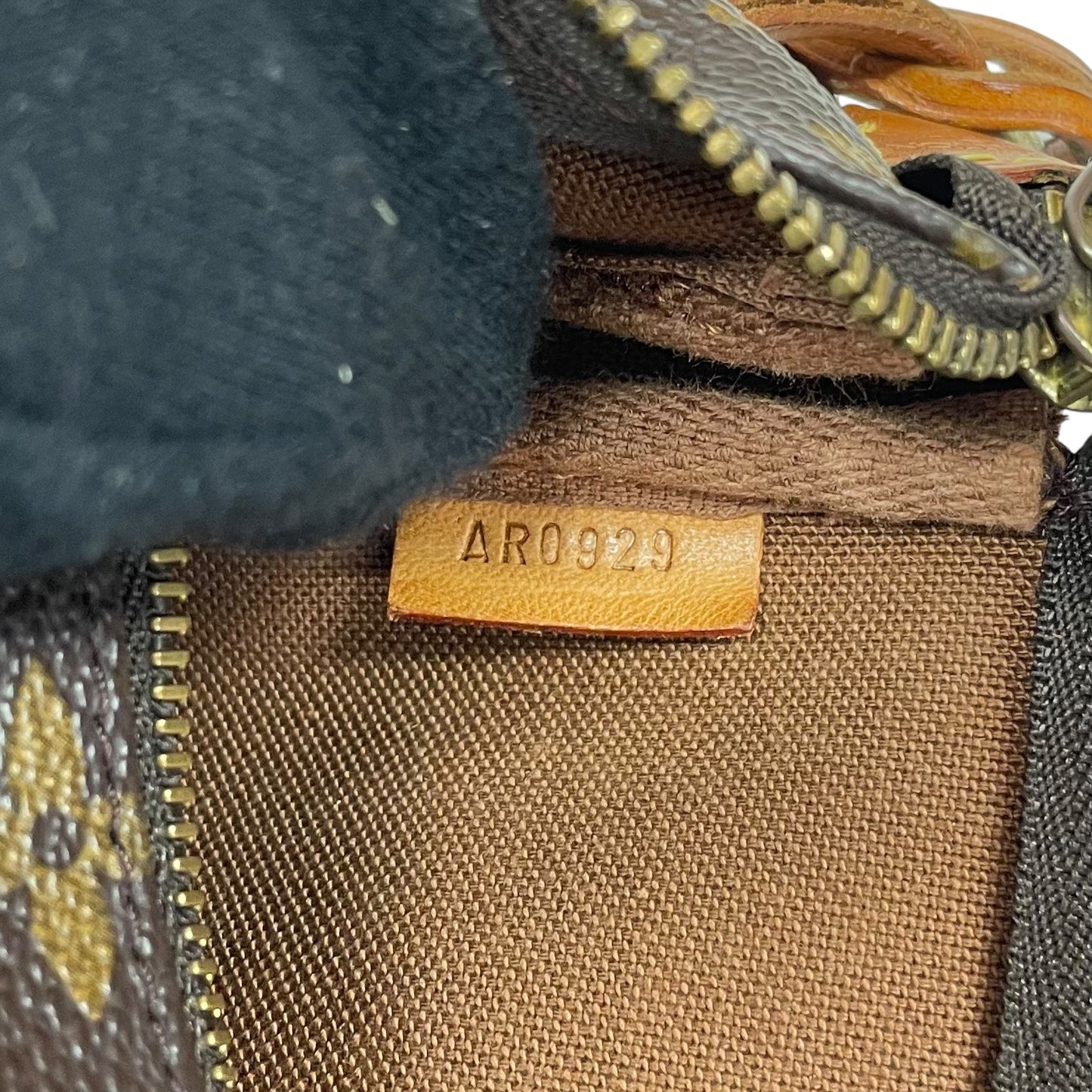 Monogram Pochette Accessoires