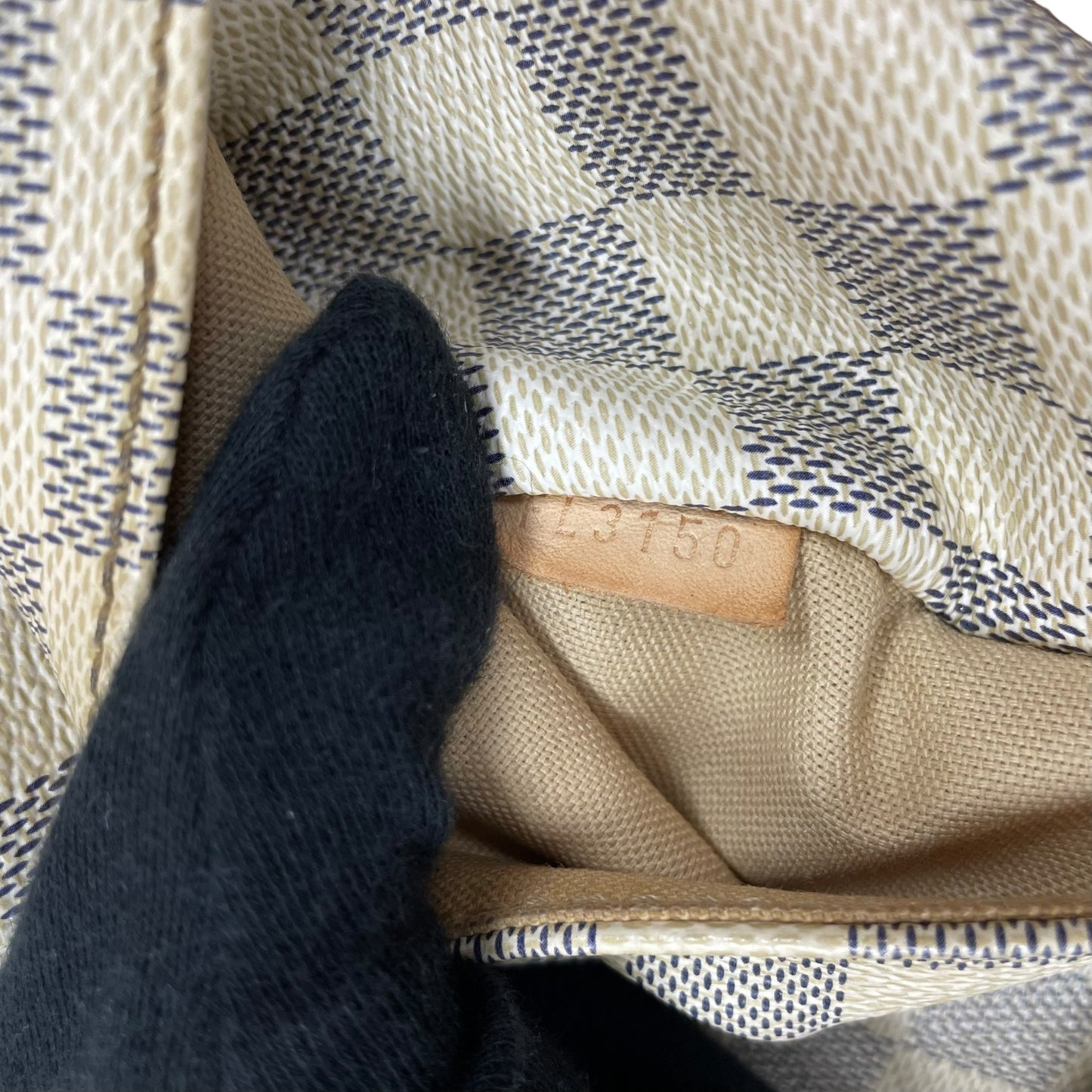 Damier Azur Totally PM
