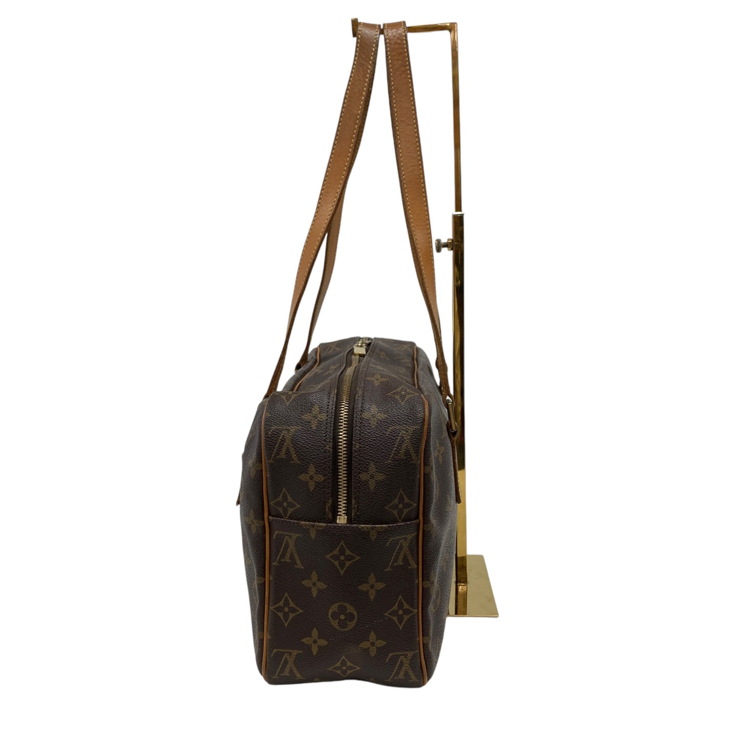 Monogram Cite GM