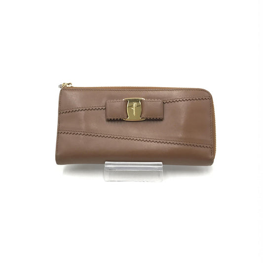 Salvatore Ferragamo Sella Calf Leather Zipper Closure Wallet