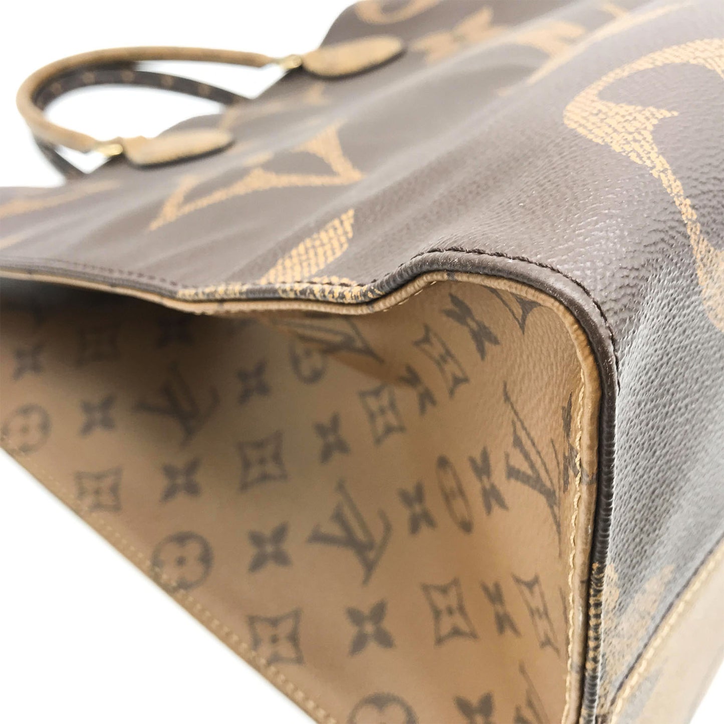 Louis Vuitton - ONTHEGO GM Monogram Reverse Bag