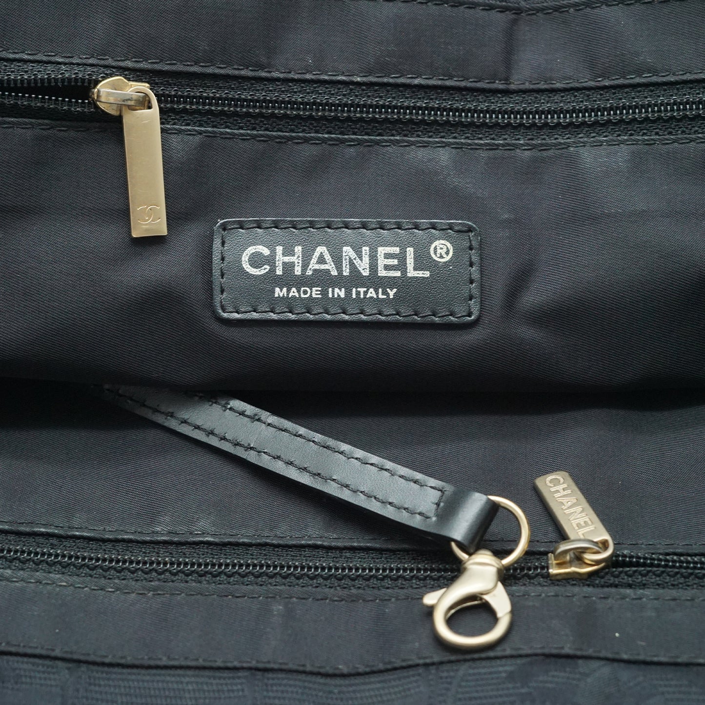 Chanel New Travel Line Tote bag