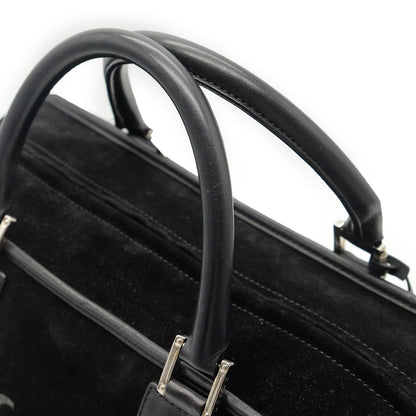 Amazona Black Handbag