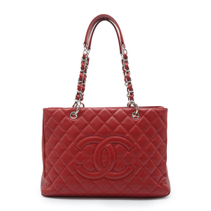 CC Mark Red Quilted Caviar Grand Sac Shopping Tote Bag