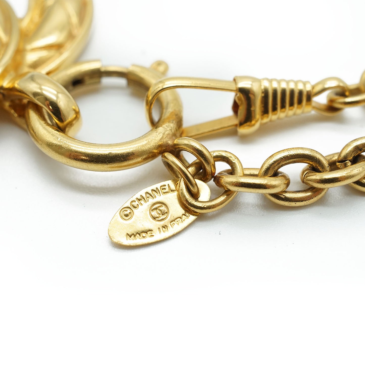 Matelasse Coco Mark Chain Necklace Gold