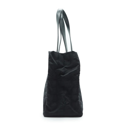 CC New Travel Line Tote Bag MM