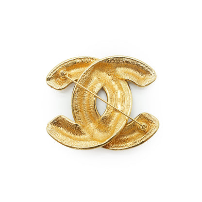 CC Gold Plated Quilted Costume Brooch