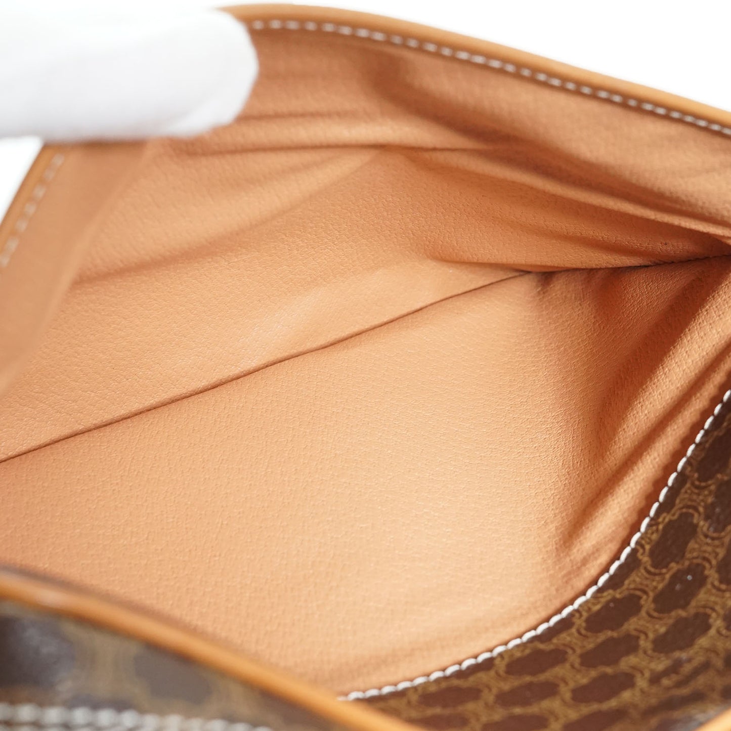 Macadam Clutch Toiletry Bag