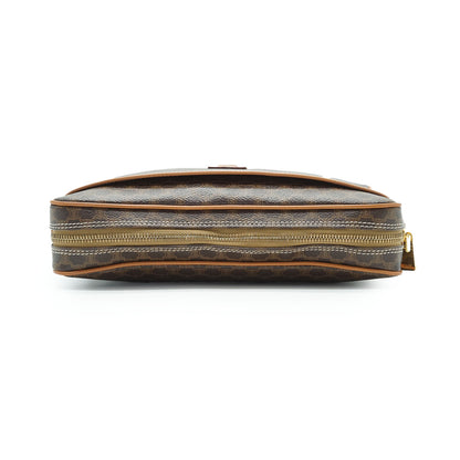 Macadam Clutch Toiletry Bag