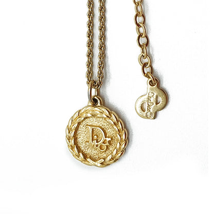 Laurel Gold Medallion Necklace