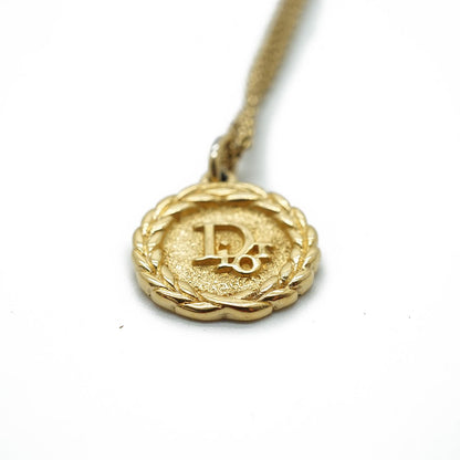 Laurel Gold Medallion Necklace