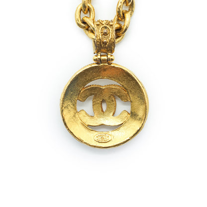 Coco Mark Gold Arabesque Cut-out Circle Pendant Necklace