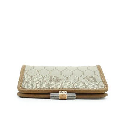 Honeycomb Coin Case