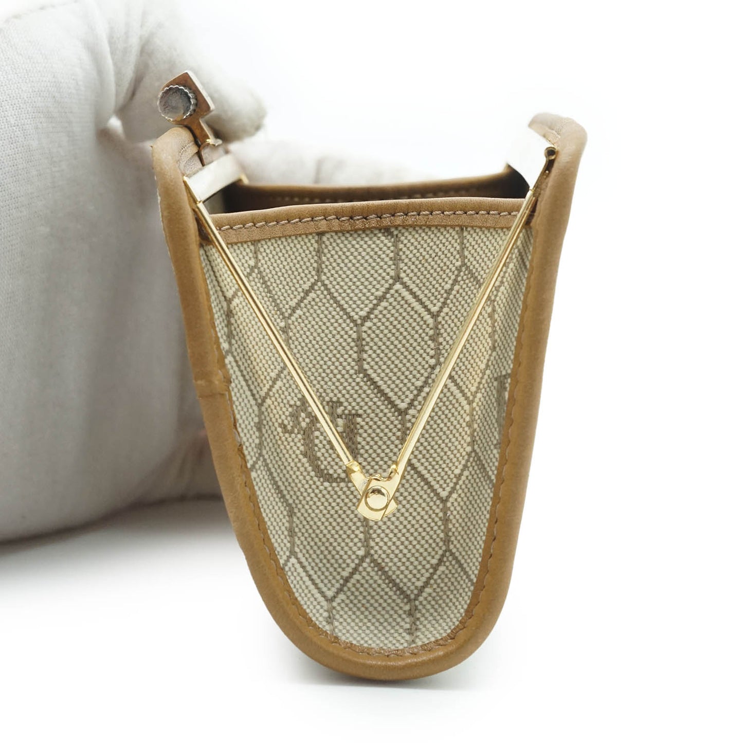 Honeycomb Coin Case
