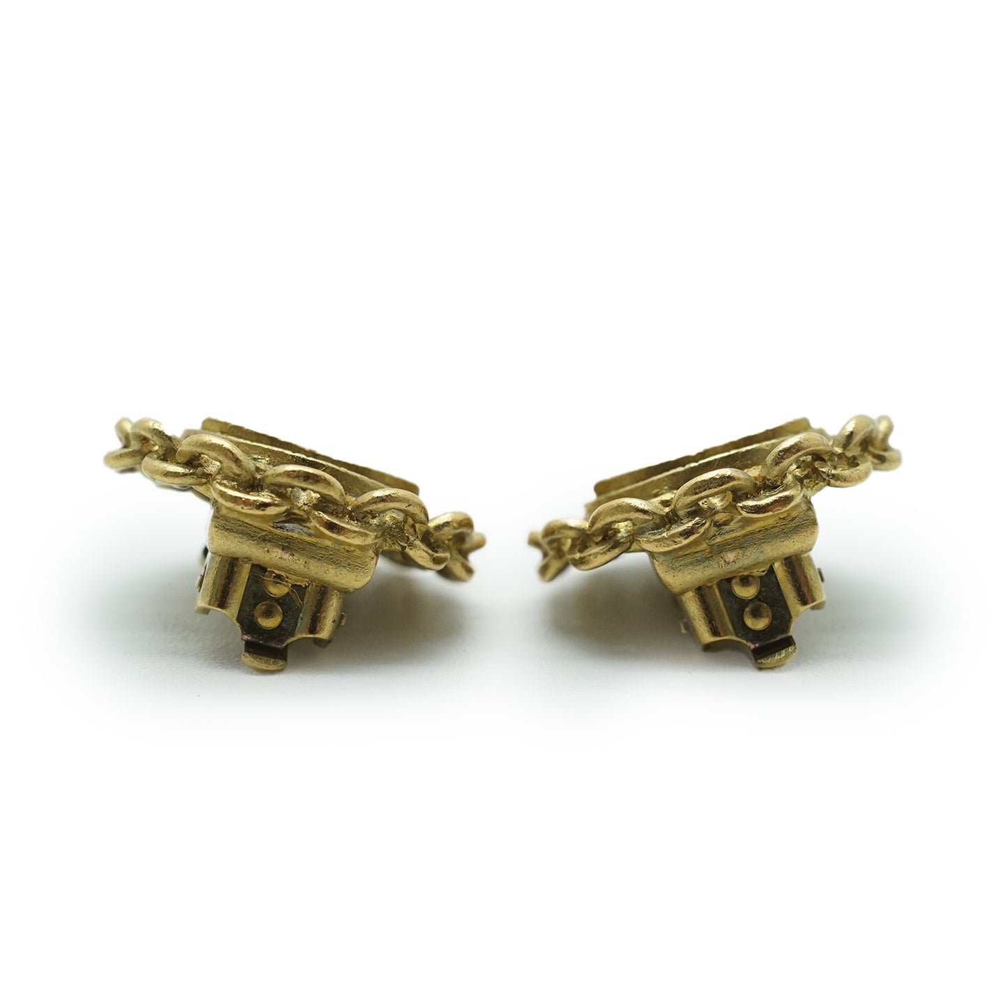 Coco Mark Chain Round Clip Earrings GP