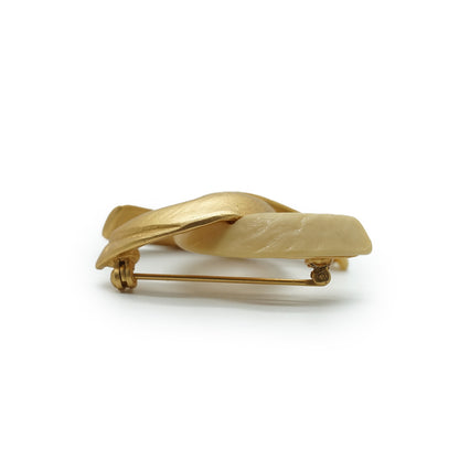 CC Gold Ivory Brooch GP