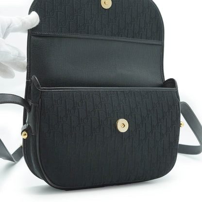 Vintage Trotter Shoulder Bag