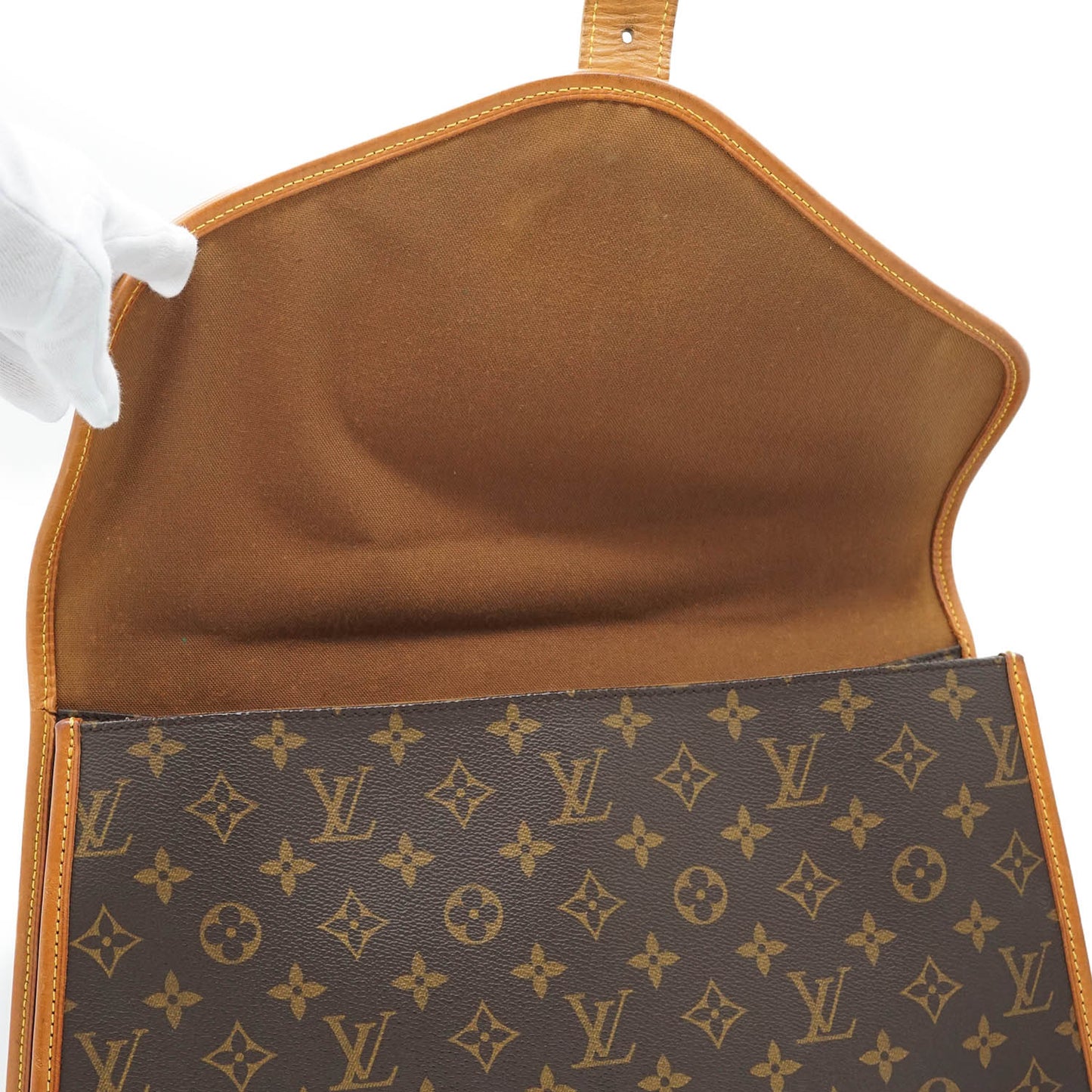 Monogram Beverly