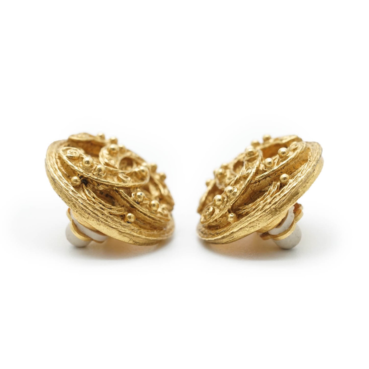 Coco Mark Filigree Round Clip Earrings GP