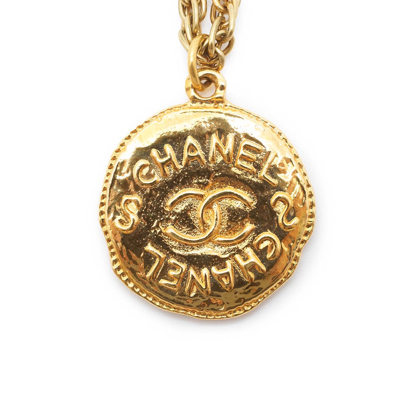 CC Logo Round Pendant Chain Necklace