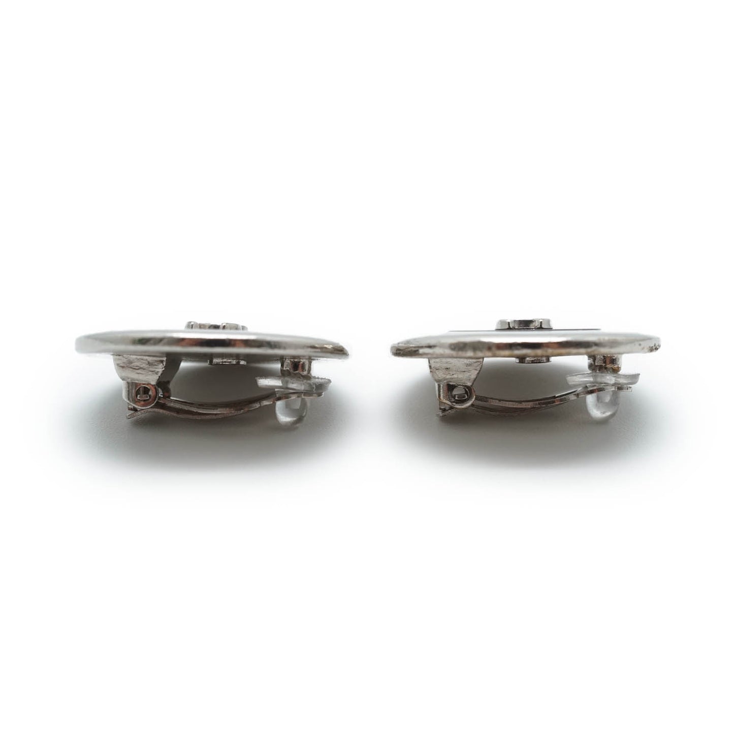 Bicolor Round Clip Earrings