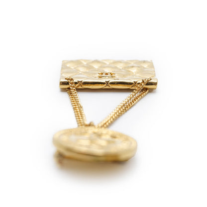 Matelasse Classic Bag Rue Cambon Pendant Brooch GP