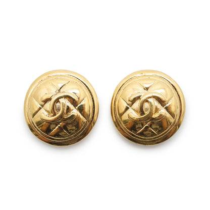 CC Logo Matelasse Button Clip Earrings GP