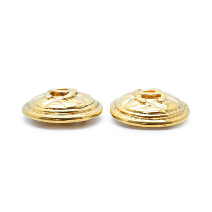 CC Logo Matelasse Button Clip Earrings GP