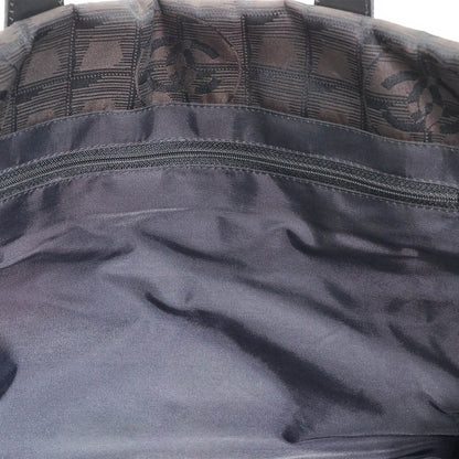 New Travel Line Tote MM