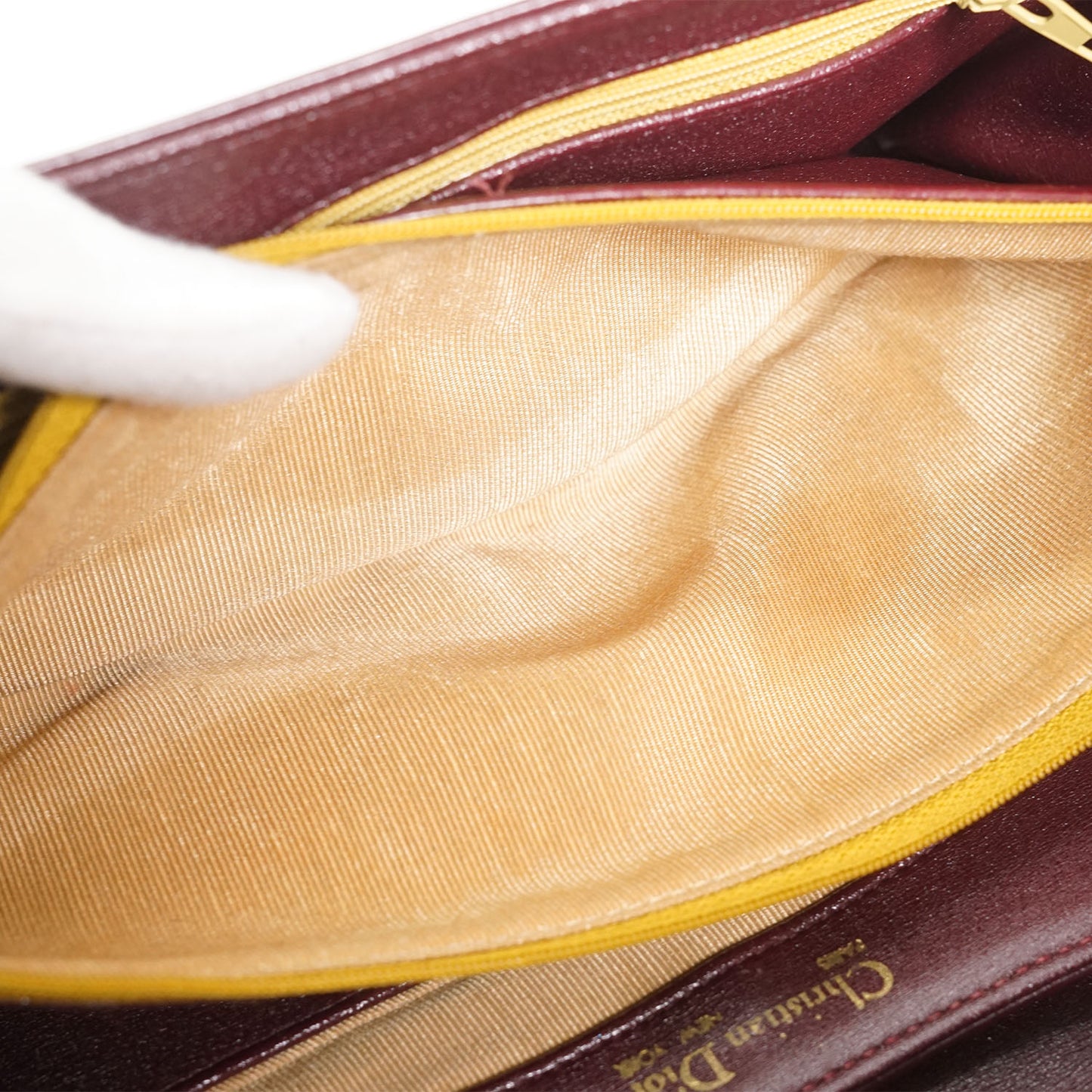 Vintage Leather Shoulder Bag with Coin Case