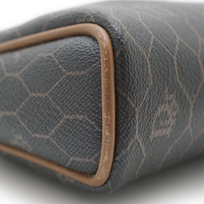 Honeycomb Pouch