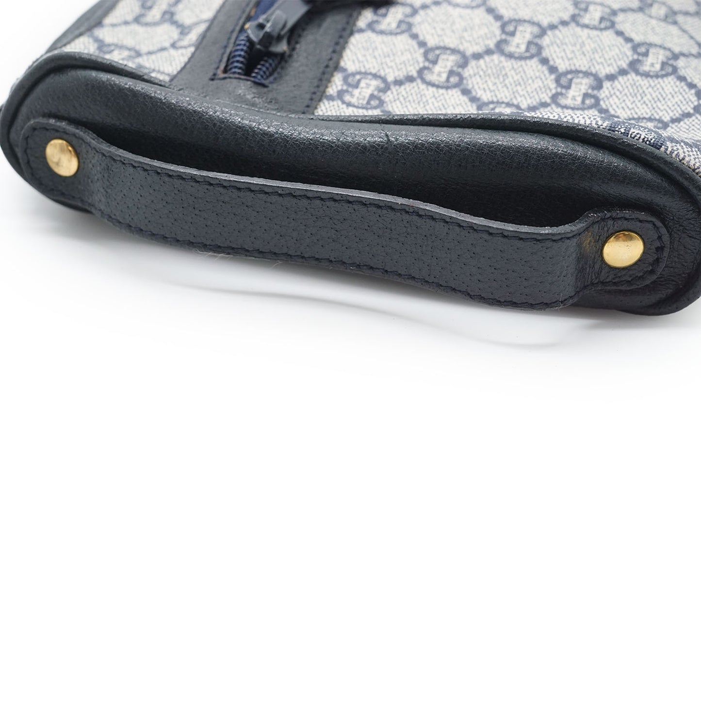 GG Supreme Gucci Plus Vintage Coated Canvas Pouch
